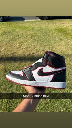Jordan 1 bloodline size 12