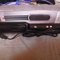  FH909 Hair Straightener Brush - Black & Gold NEW 