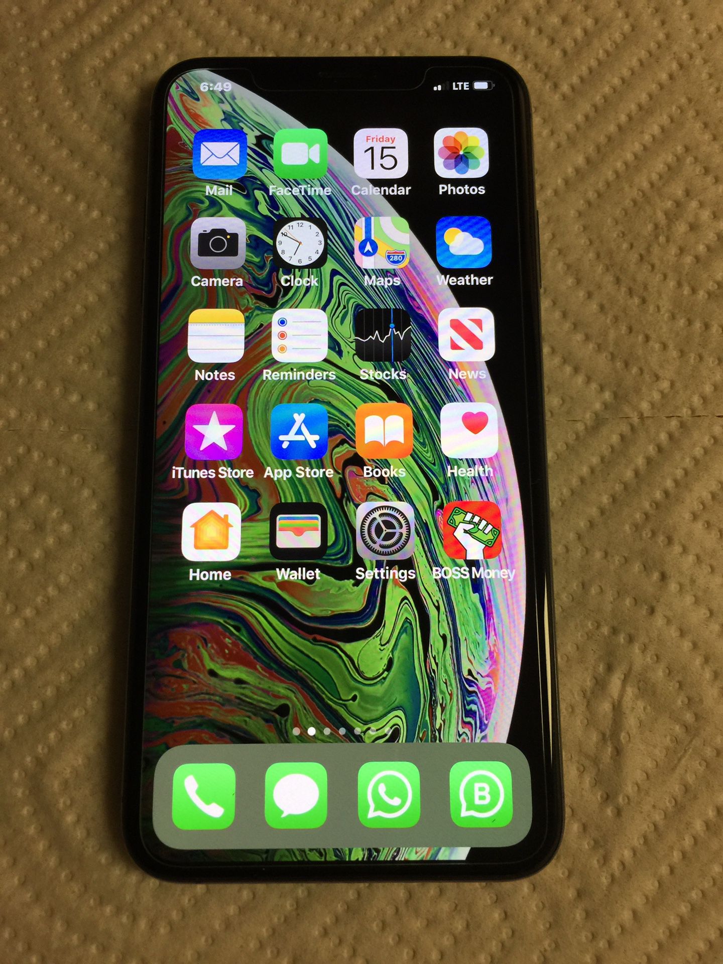 iPhone XS Max TMobile , Metro PCs , Simple Mobile 256 GB in like new condition serious buyers only thanks 🙏