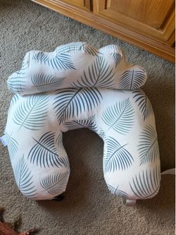 Brestfeeding pillow