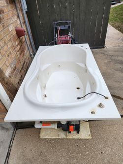 Jacuzzi Tub