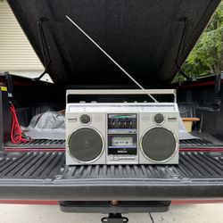 Panasonic RX-5050 Boombox AM/FM Stereo Radio Cassette Recorder 