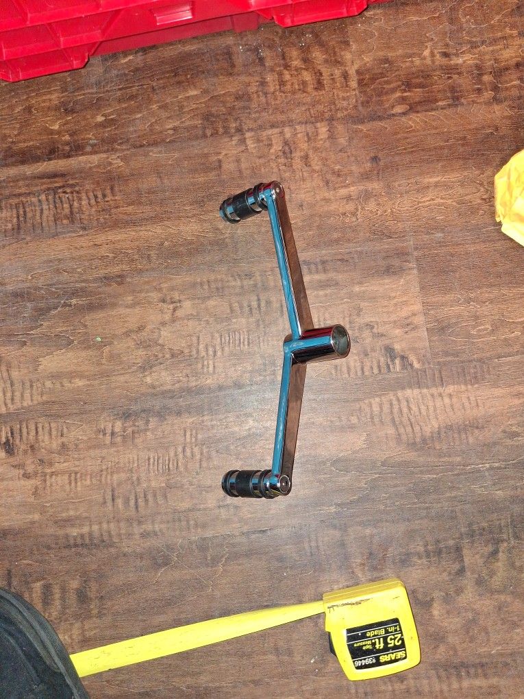 HEAL / TOE SHIFTER FOR HARLEY DAVIDSON BAGGER, WHAT YEAR OR MODEL IT FITS IDK