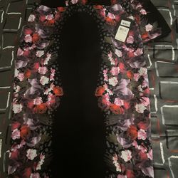 Brand New Guess Skirt Set 