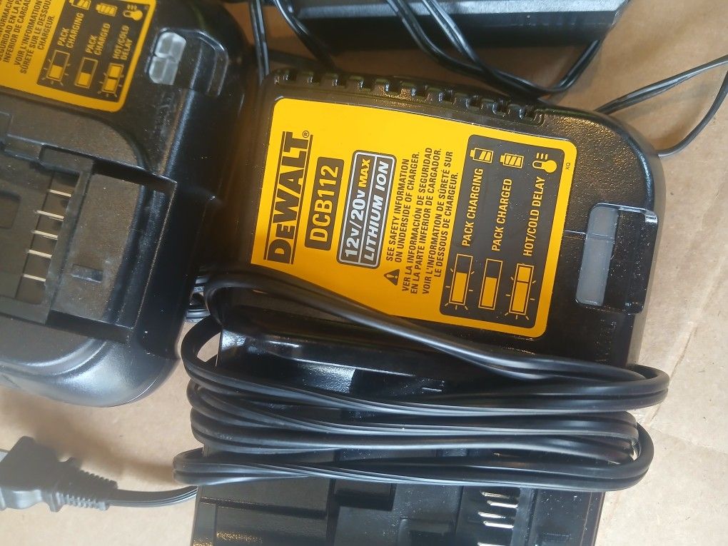 Dewalt 12V/20V Charger