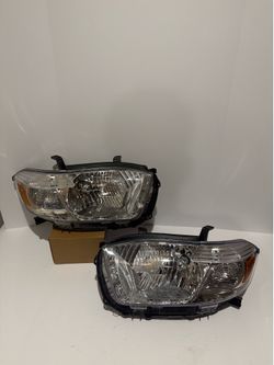 Toyota Highlander 2008-2010 headlights