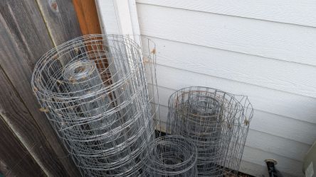 Galvanized Wire Garden Fencing – 2 Rolls (Sold as Bundle)