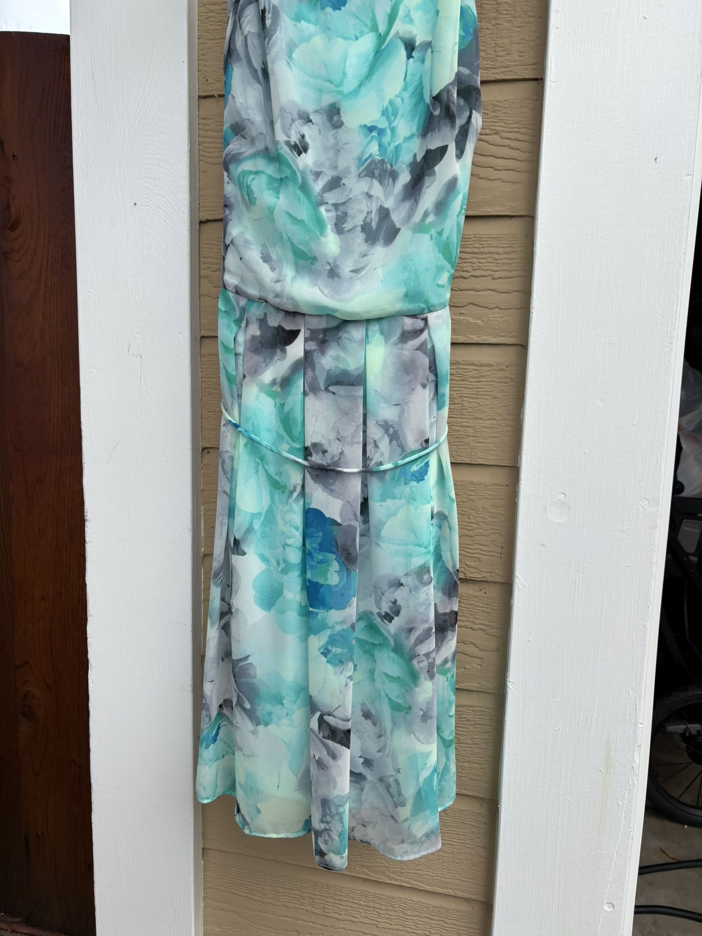 Beautiful Dress For Any Event 