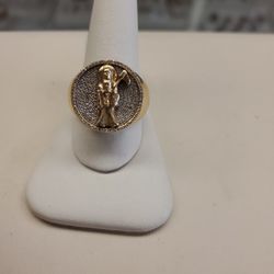 10k Gold Rings 11.9 Grams Size 12 If You Are Interested Ask For Maribel Thank You 😊 