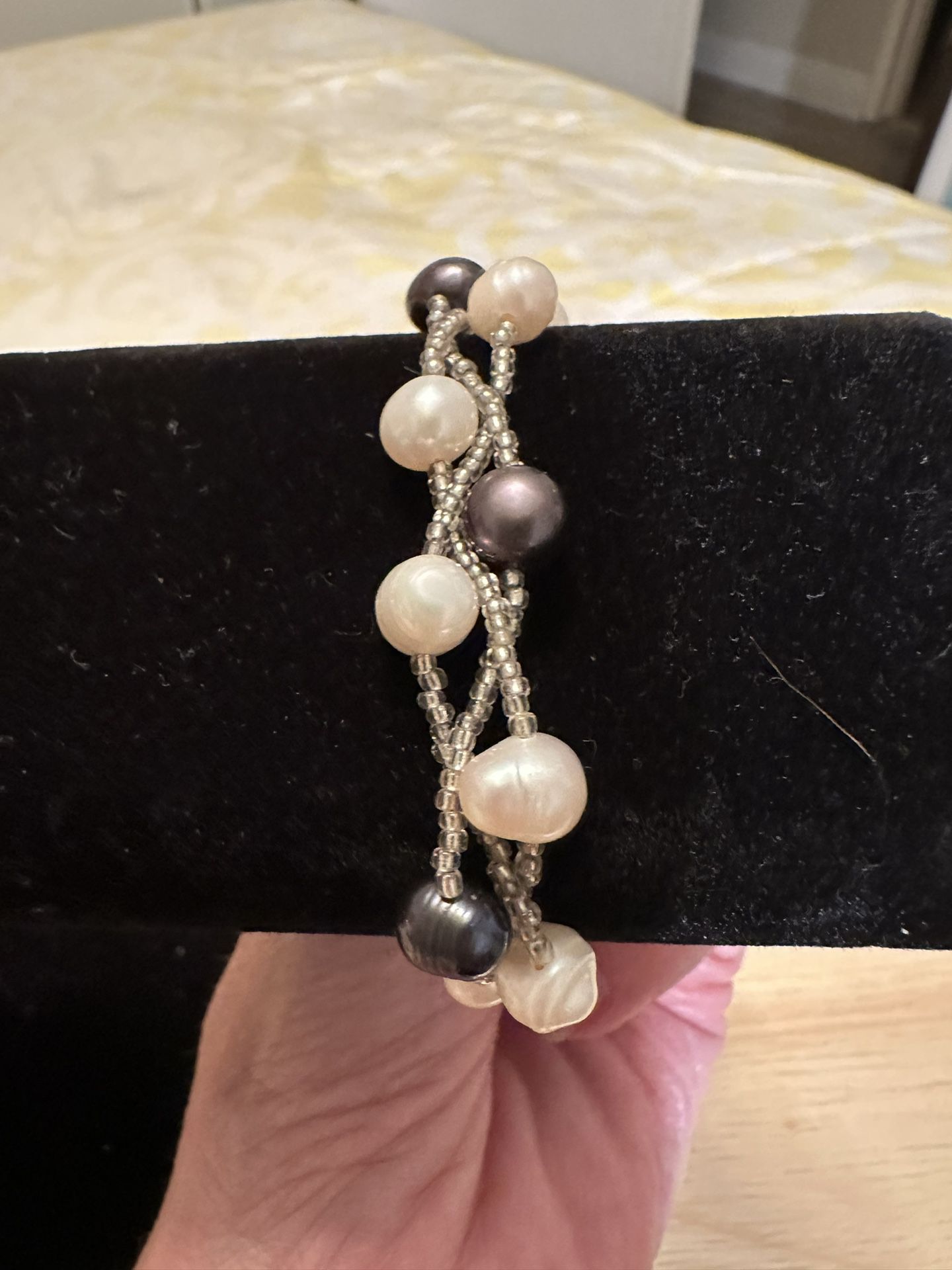 Real Fresh Water Pearl And Bead Bracelet 