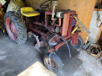 1947-49 ECONOMY TRACTOR