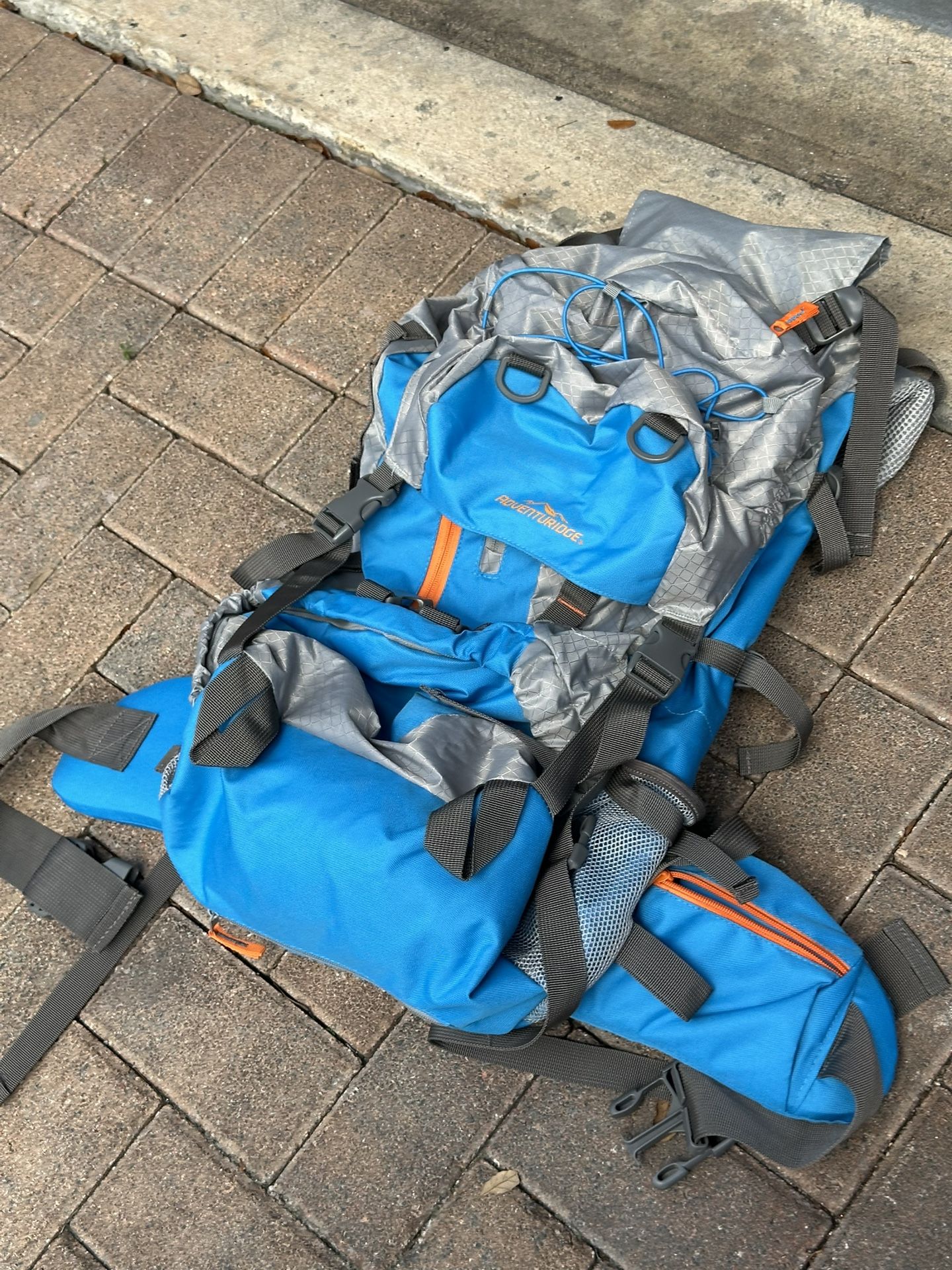 Adventuridge 17 Gallon Lightweight Hiking Camping Travel Backpack Size Small