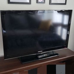 Samsung HD TV 40 inch
