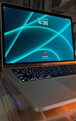 MacBook Pro 13Inch 2022
