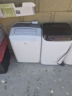 2 great condition working air conditioning