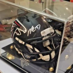 Atlanta Falcons Michael Vick Signed Mini Helmet With Custom Falcons Case 