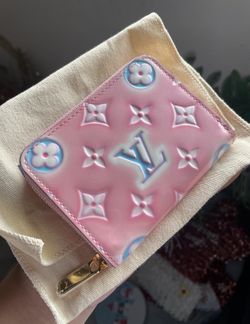 Louis Vuitton Valentine Soft Focus wallet