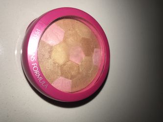 Highlighter and bronzer