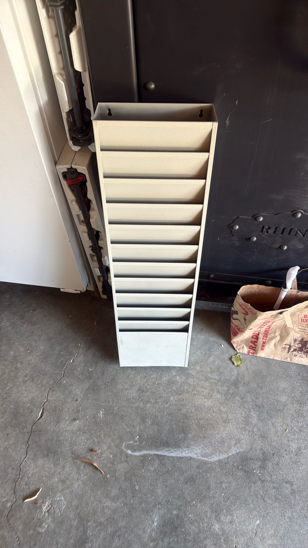 11 Tray Wall Shop/office Magazine Or Invoice Organizer