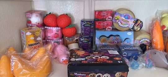 🔥HUGE squishy sale! 10$ jumbos & 5$ regular size 🔥