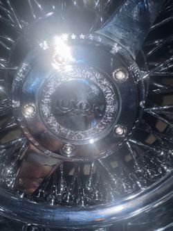 Luxor rims and size14 tries