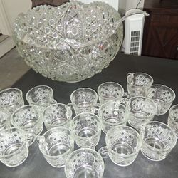 Vintage L.E. Smith Glass Punch Bowl w/18 Cups 