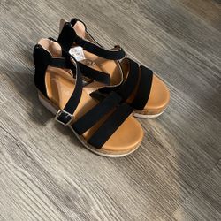 Girls Wedge Sandals 