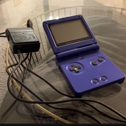 Gameboy Advance SP w/charger