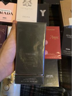 Tom ford oud wood