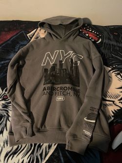 Ambercrombie & fitch nyc hoodie