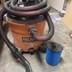 Ridgid 16 gal shop-vac with 2 filters