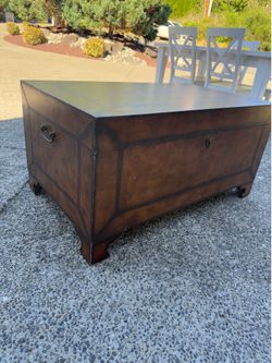 Rustic Trunk
