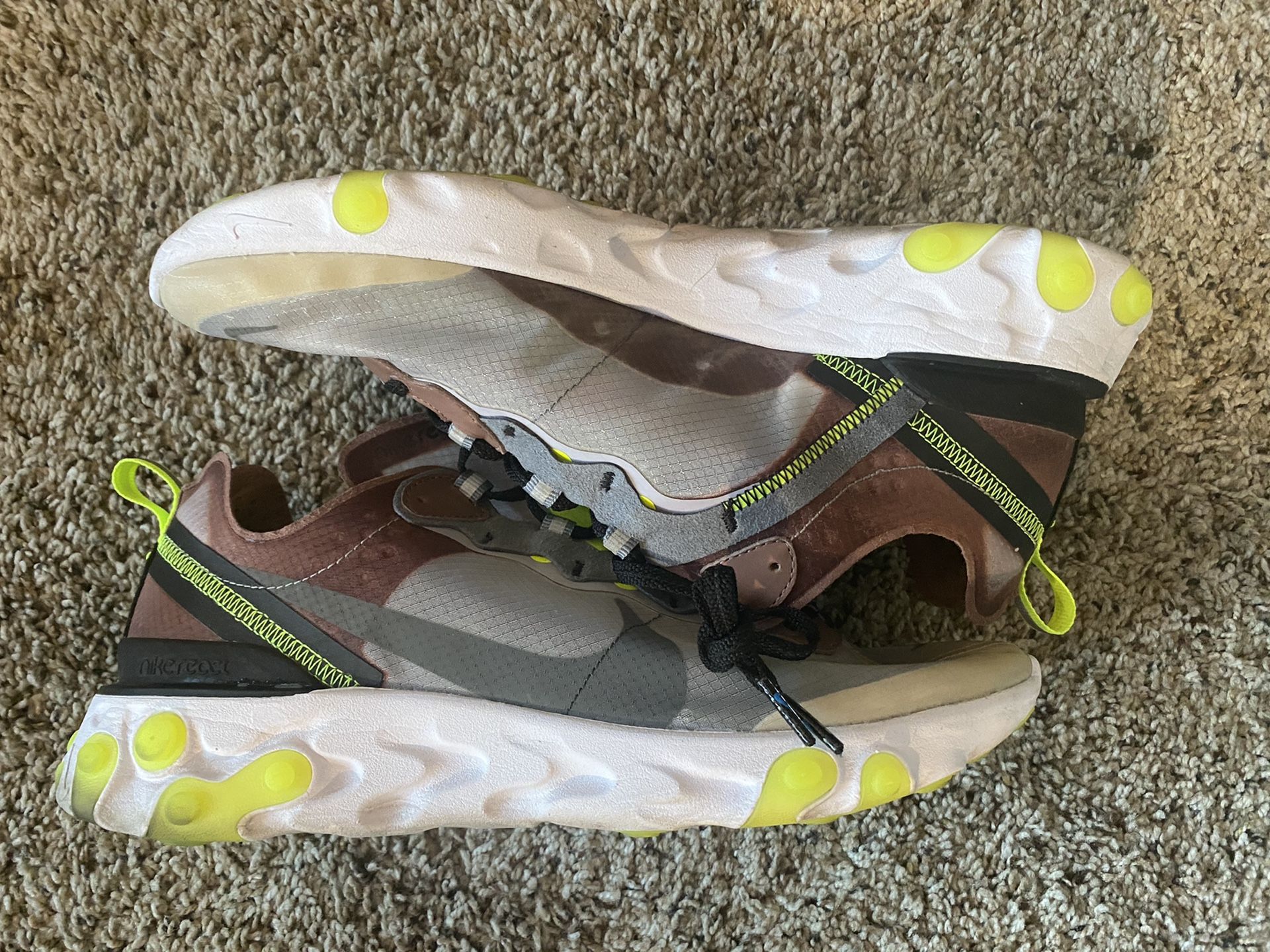 Nike react elements 87 Desert Sand NO BOX size - Main Image