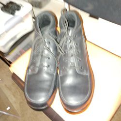 ROCKPORT,11M,LEATHER UPPERS