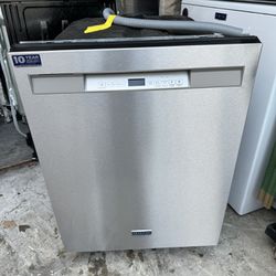Maytag Dishwasher 24 Inches Like New One Receipt For 90 Days Warranty 
