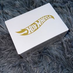 Hot Wheels RLC 1961 Lincoln Continental