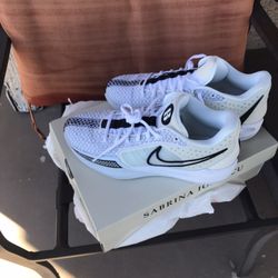 New Sabrina One Men Shoes 8.woman Size 10