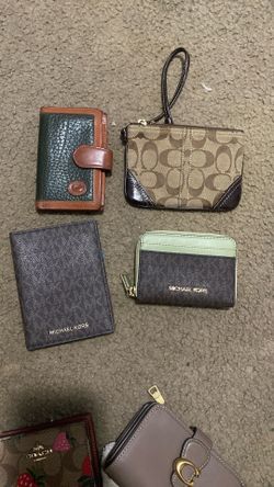 Name Brand Wallets 