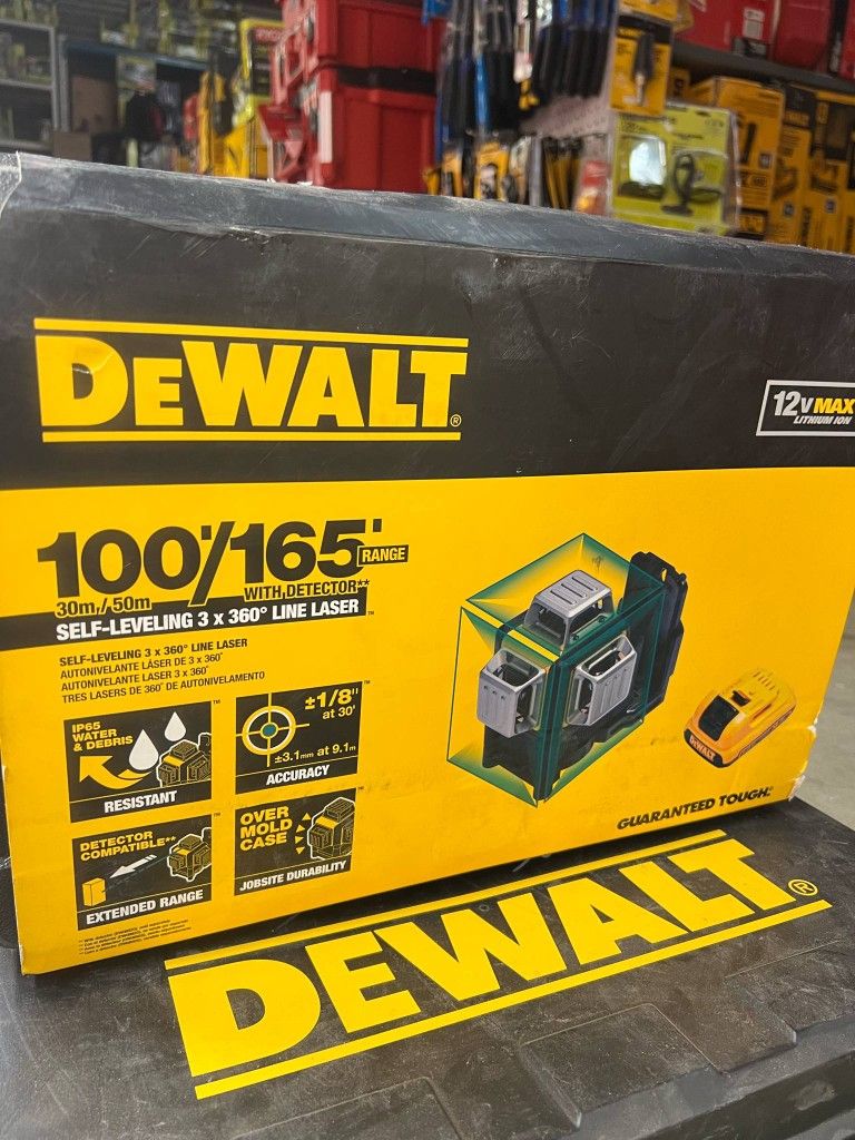 DeWalt 12V MAX Lithium-Ion 100 ft. Green Self-Leveling 3-Beam 360 Degree Laser Level with 2.0Ah Battery, Charger and Case