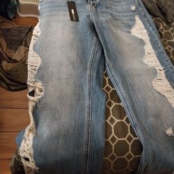 Lady's Blue Jean Fashion Nova New Never Worn Tag Still On Them Pictures Of Front And Back Size 11 15 Dollars 