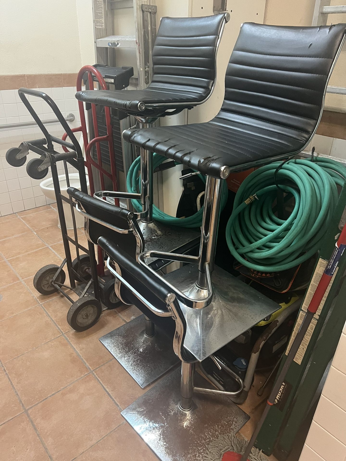 Chairs For Free