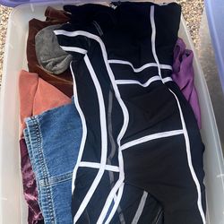 Cute clothes, size M mostly & L