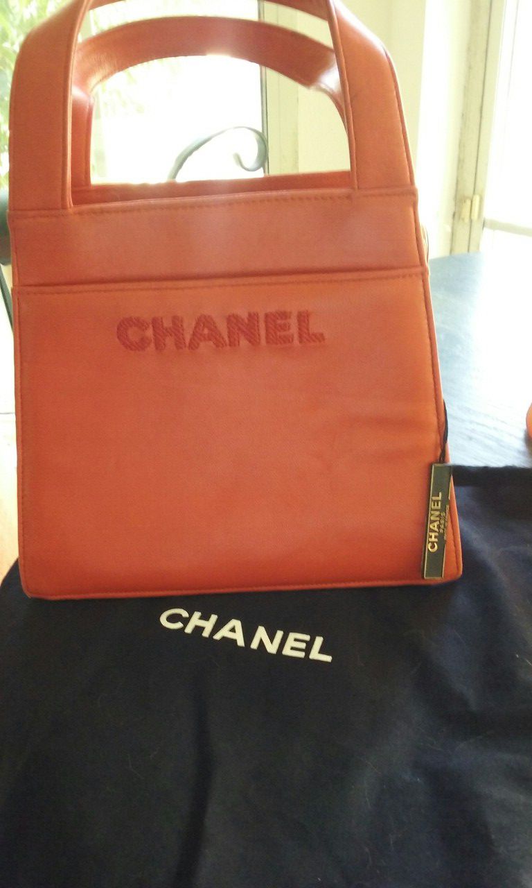 Coral Red 100%Authentic CHANEL Handbag/Purse