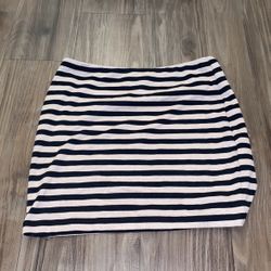 Windsor Crème Skirt Size Small Womans Clothing Dress