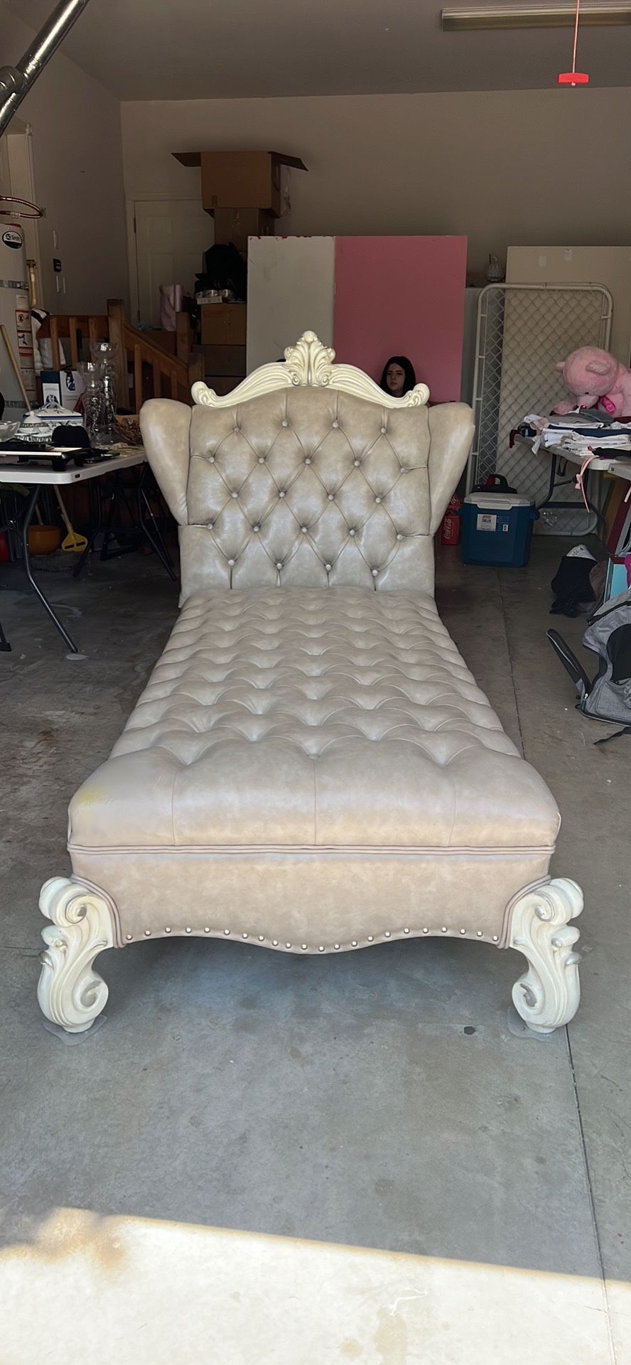 Chaise Lounge Chair