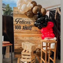 Cowboy Balloon Garland