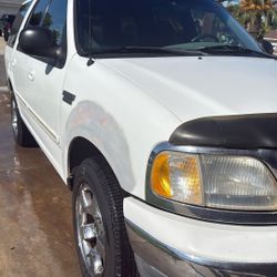 1999 Ford Expedition