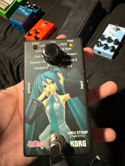 Miku Guitar Pedal