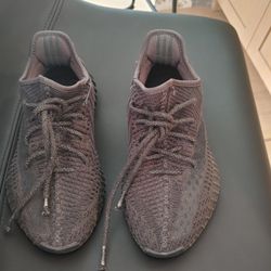 Yeezys By Adidas Size 6.5 Model Boost 350