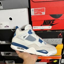 Jordan Military Blue 4s size 9 VNDS